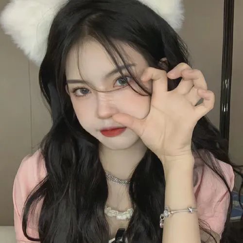 你猜我是不是英雄！